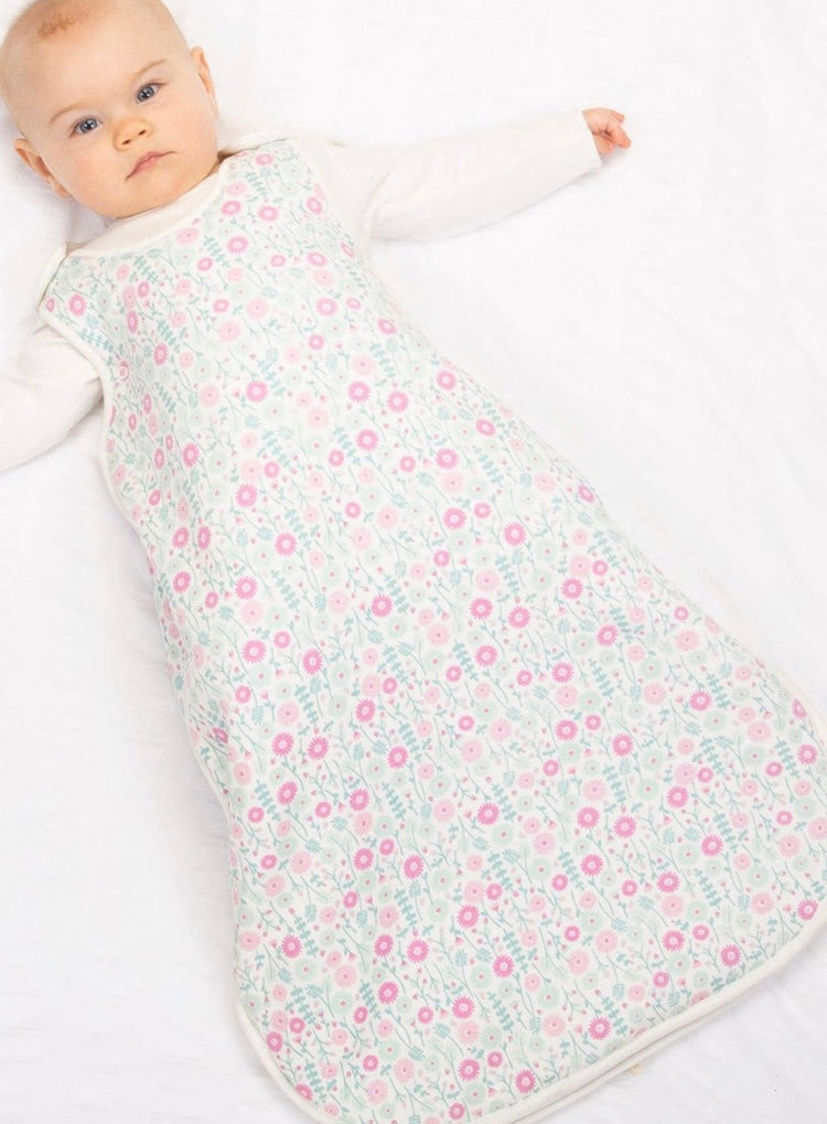 Sleep bag and sleepsuit starter gift set Organic Cotton Daisy